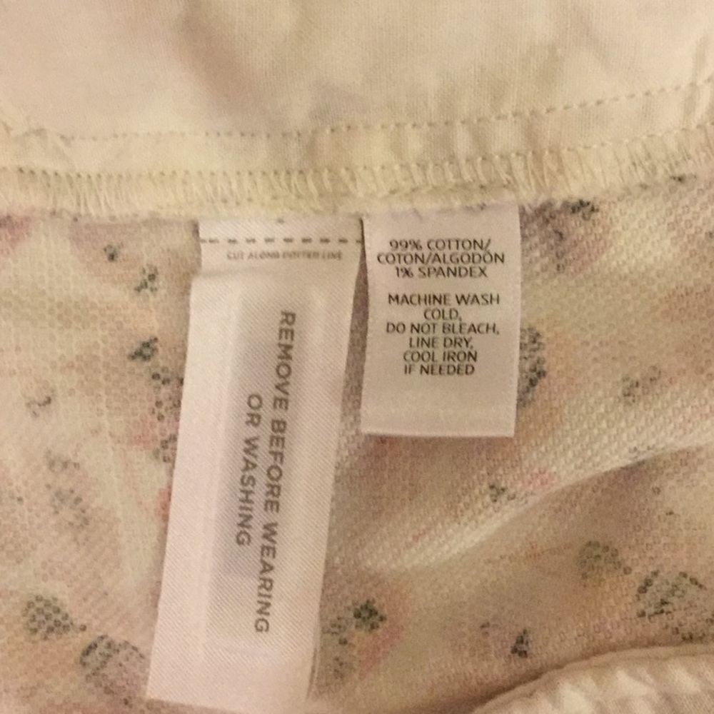 Ann Taylor Loft Peach Floral color shorts size 12 - Picture 5 of 5